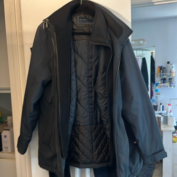 Weatherproof men’s coat - Picture 1 of 4